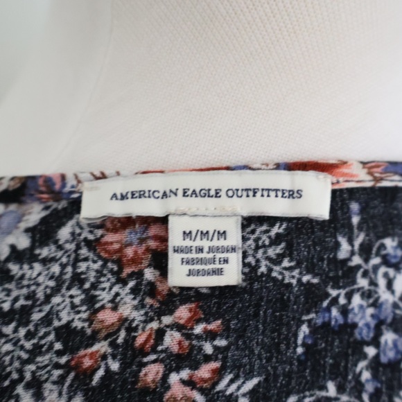 American Eagle Outfitters Long Sleeve Navy Blouse with Floral Pattern Medium (M) - Picture 7 of 7